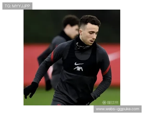 米尔纳每天训练后坚持加练定位球技术提升角球任意球能力